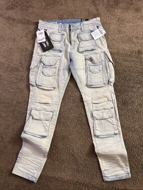 Copper Rivet Light Stonewash Cargo Jeans